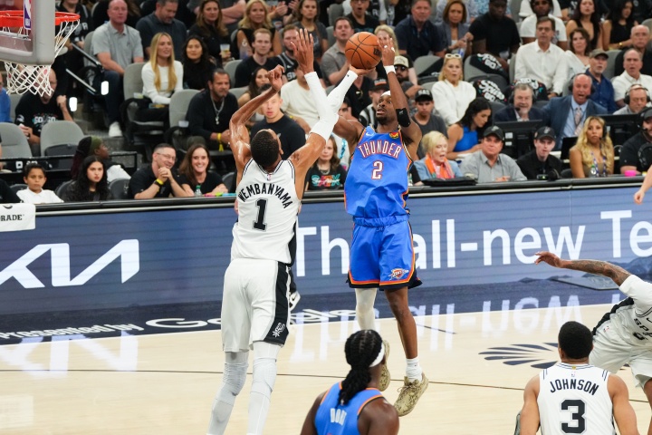NBA官方实力榜:马刺雷霆尼克斯前三 76人4 火箭6 湖人12 勇士24 NBA官方实力榜:马刺雷霆尼克斯前三 76人4 火箭6 湖人12 勇士24